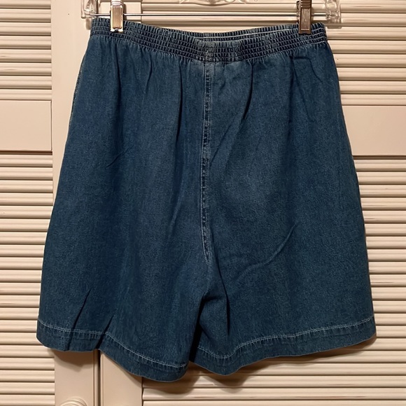 JONES NEW YORK Sport Petite Denim Cargo Shorts - Picture 2 of 5